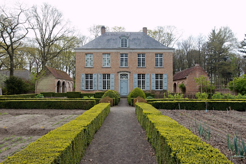 Openluchtmuseum Bokrijk museum belgie hoeve boerderij geit station molen kasteel kerk smidse